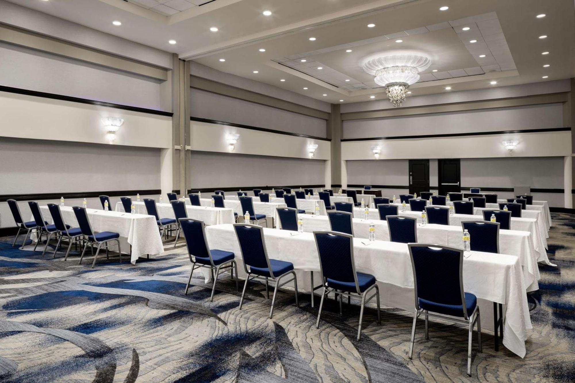 Hotel Hilton Long Island/Huntington Melville Zewnętrze zdjęcie
